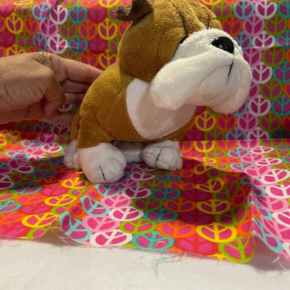 Webkinz Bulldog HM126 No Code Stuffed Plush Animal Pet - Picture 1 of 5